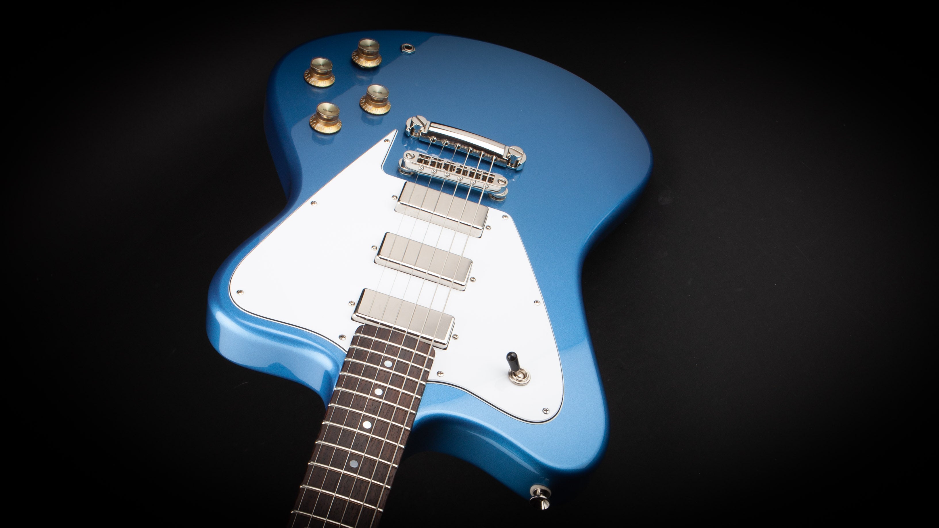 Smitty Guitars: Model 4 Pelham Blue