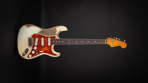 Fender Custom Shop: Masterbuilt Dale Wilson 62 Strat Ultra Relic Olympic White #CZ543069