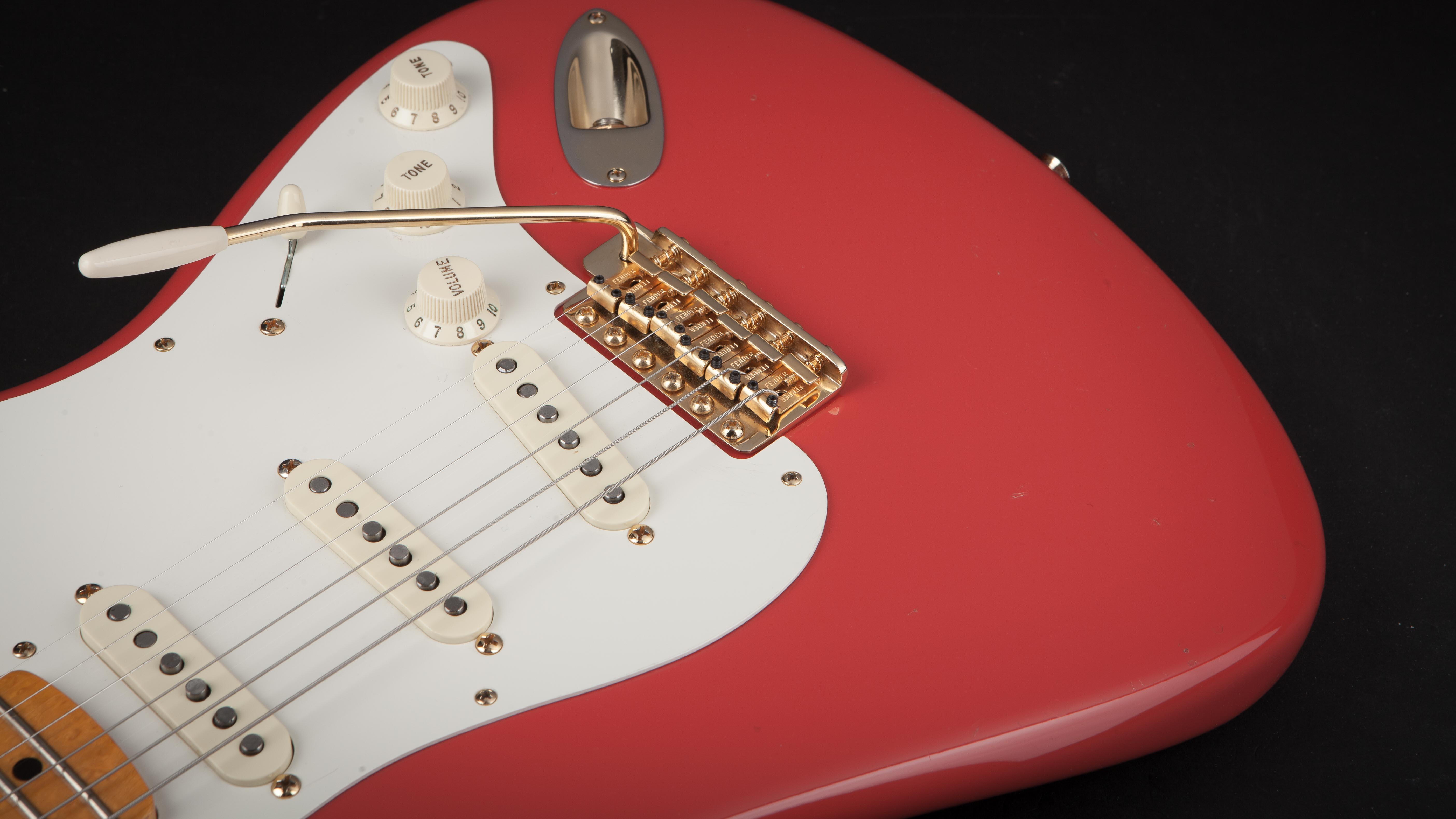 Fender Custom Shop: 59 Stratocaster NOS Fiesta Red Master Builder designed by Greg Fessler R80651