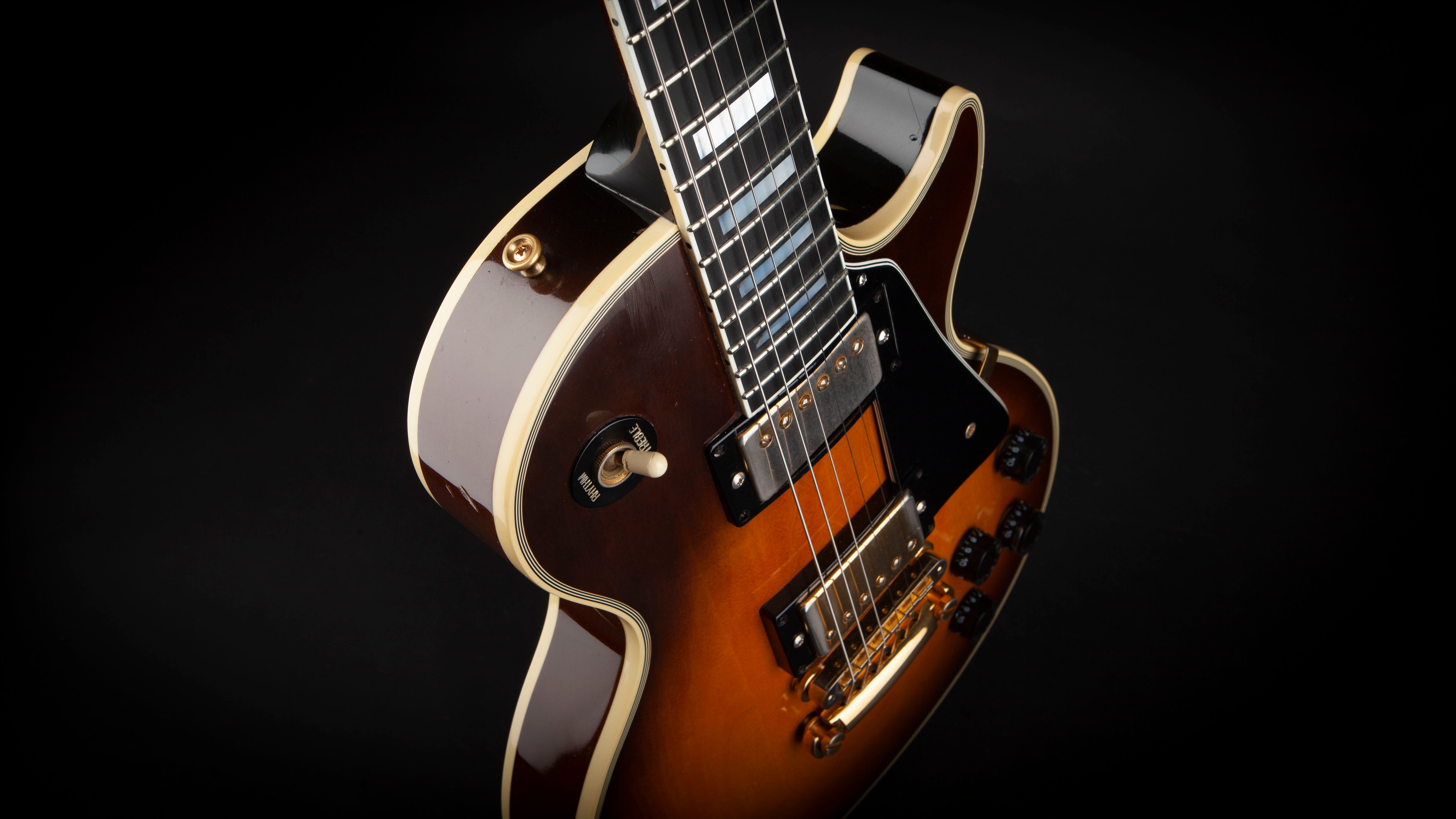 Gibson Guitars: 1989 Les Paul Custom Tobacco Sunburst #80279577