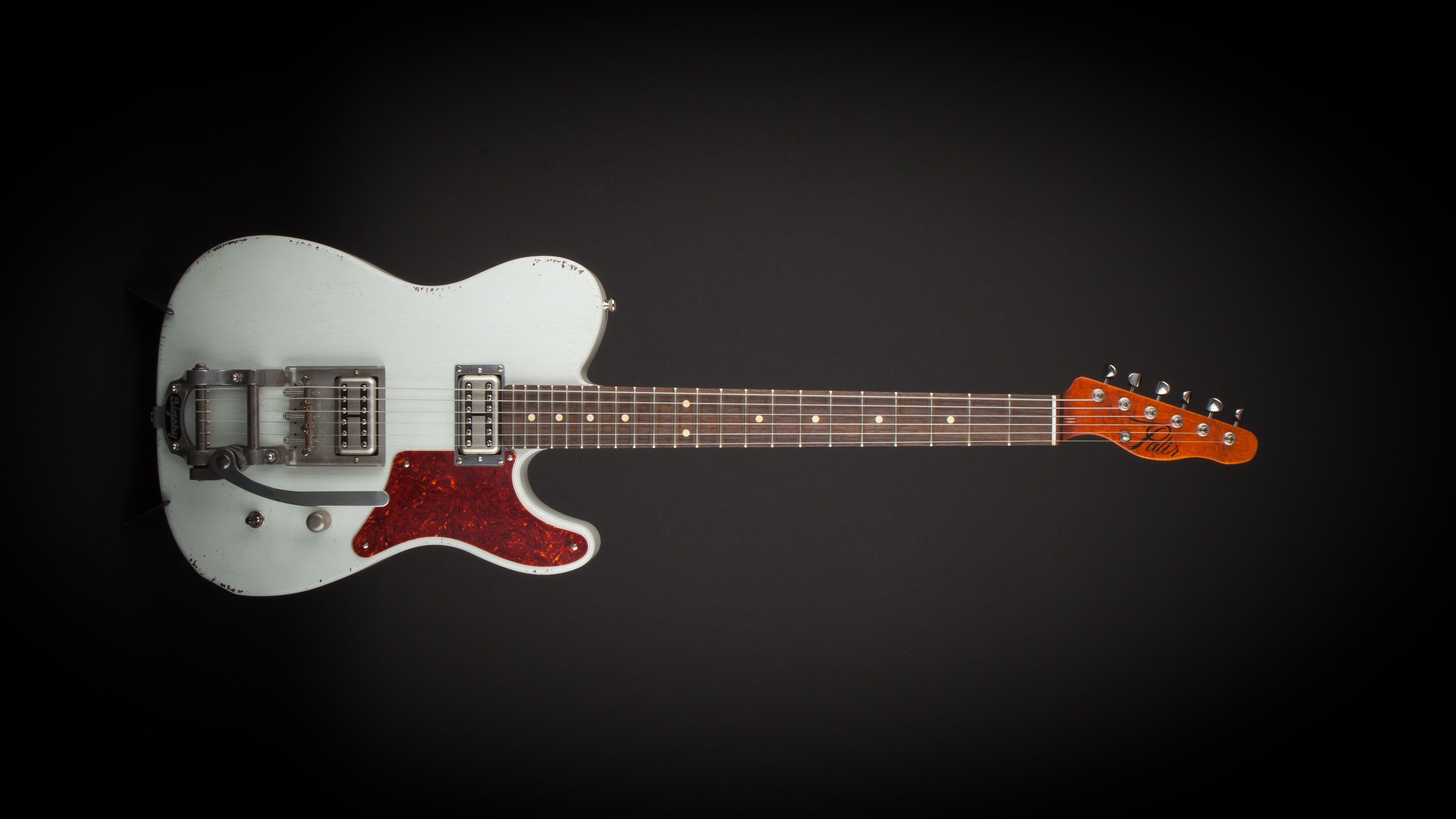 Palir Guitars Titan White with Bigsby #811713