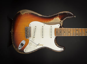 Fender Custom Shop: Masterbuilt Dale Wilson 58 Strat Heavy Relic Chocolate Faded Sunburst #CZ544887